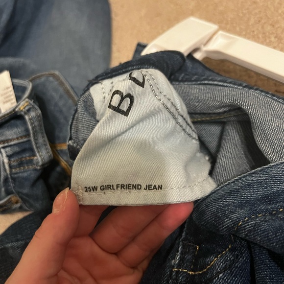 25W Urban Outfitters BDG Girlfriend Jean - Picture 3 of 3